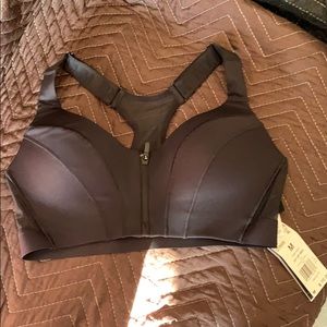 Adidas sports bra with tags (like for offers)